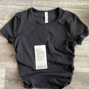 Lululemon All It Takes SS Top Size 4.